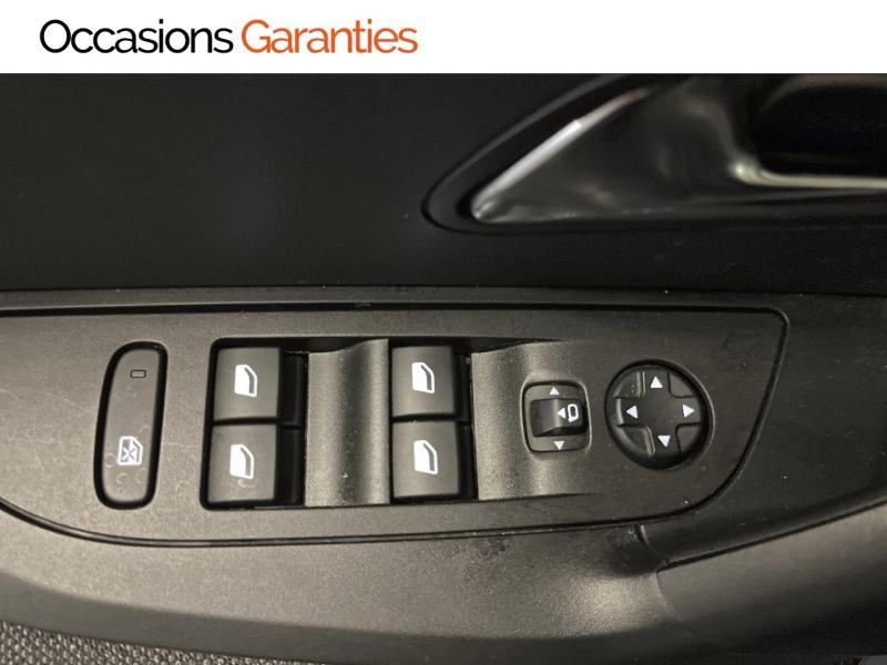 Voitures occasions PEUGEOT 2008 Style Paris