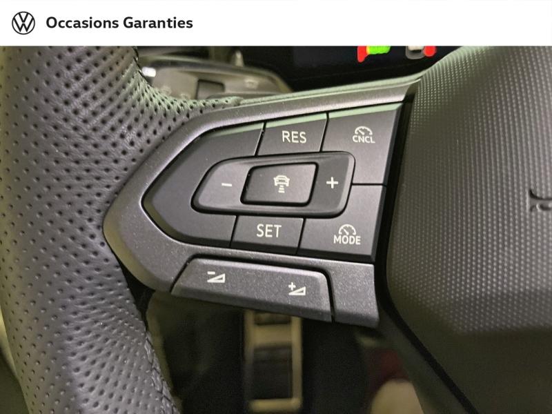 Voitures occasions VOLKSWAGEN T-ROC R-Line Paris