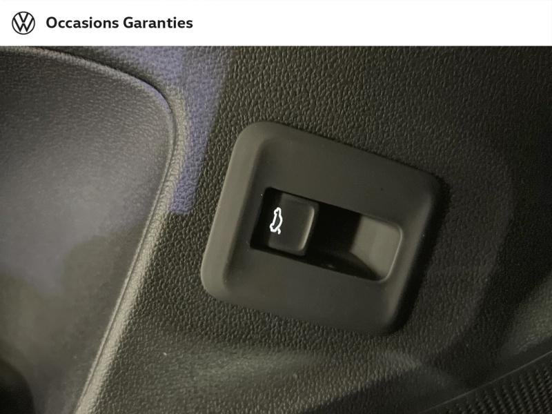 Voitures occasions VOLKSWAGEN T-ROC R-Line Paris