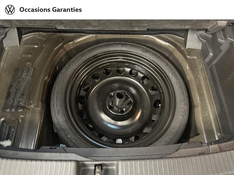 Voitures occasions VOLKSWAGEN T-CROSS Carat Paris