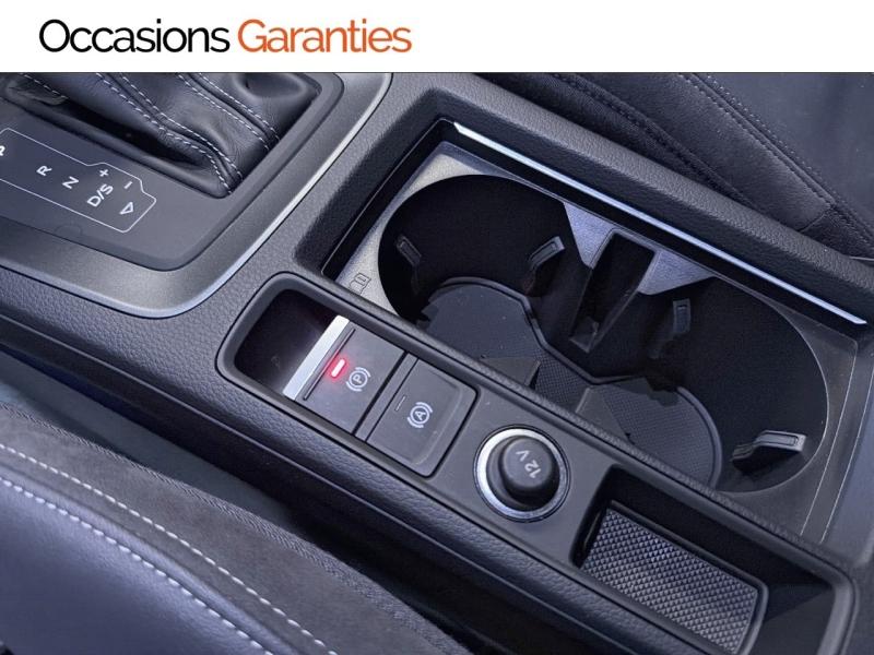 Voitures occasions Audi Q3 S line Paris