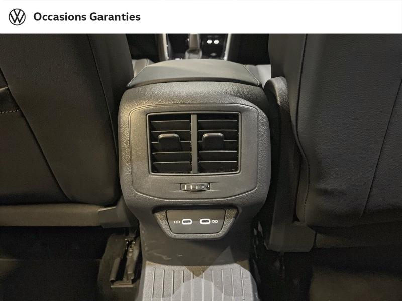 Voitures occasions VOLKSWAGEN T-ROC Style Exclusive Paris