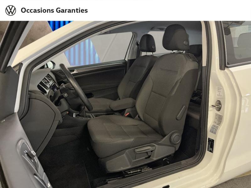 Voitures occasions VOLKSWAGEN GOLF First Edition Paris