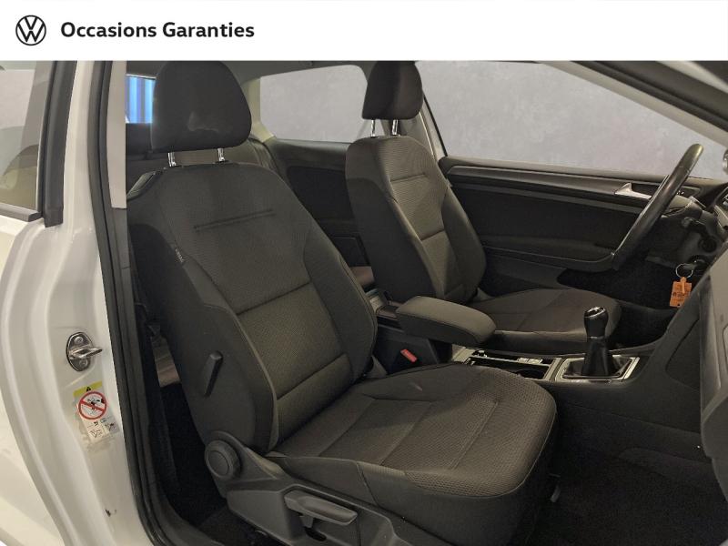 Voitures occasions VOLKSWAGEN GOLF First Edition Paris