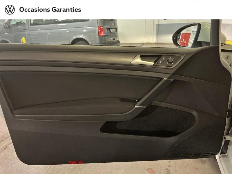 Voitures occasions VOLKSWAGEN GOLF First Edition Paris