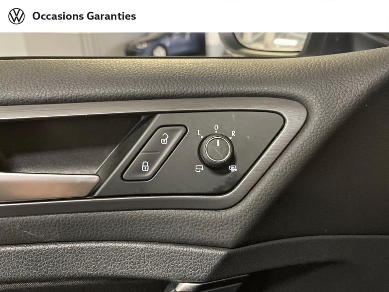 Voitures occasions VOLKSWAGEN GOLF First Edition Paris