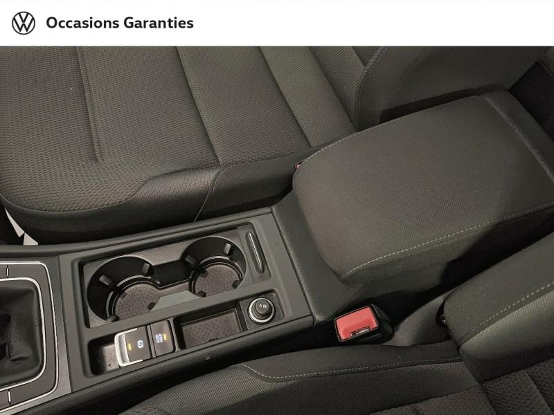 Voitures occasions VOLKSWAGEN GOLF First Edition Paris