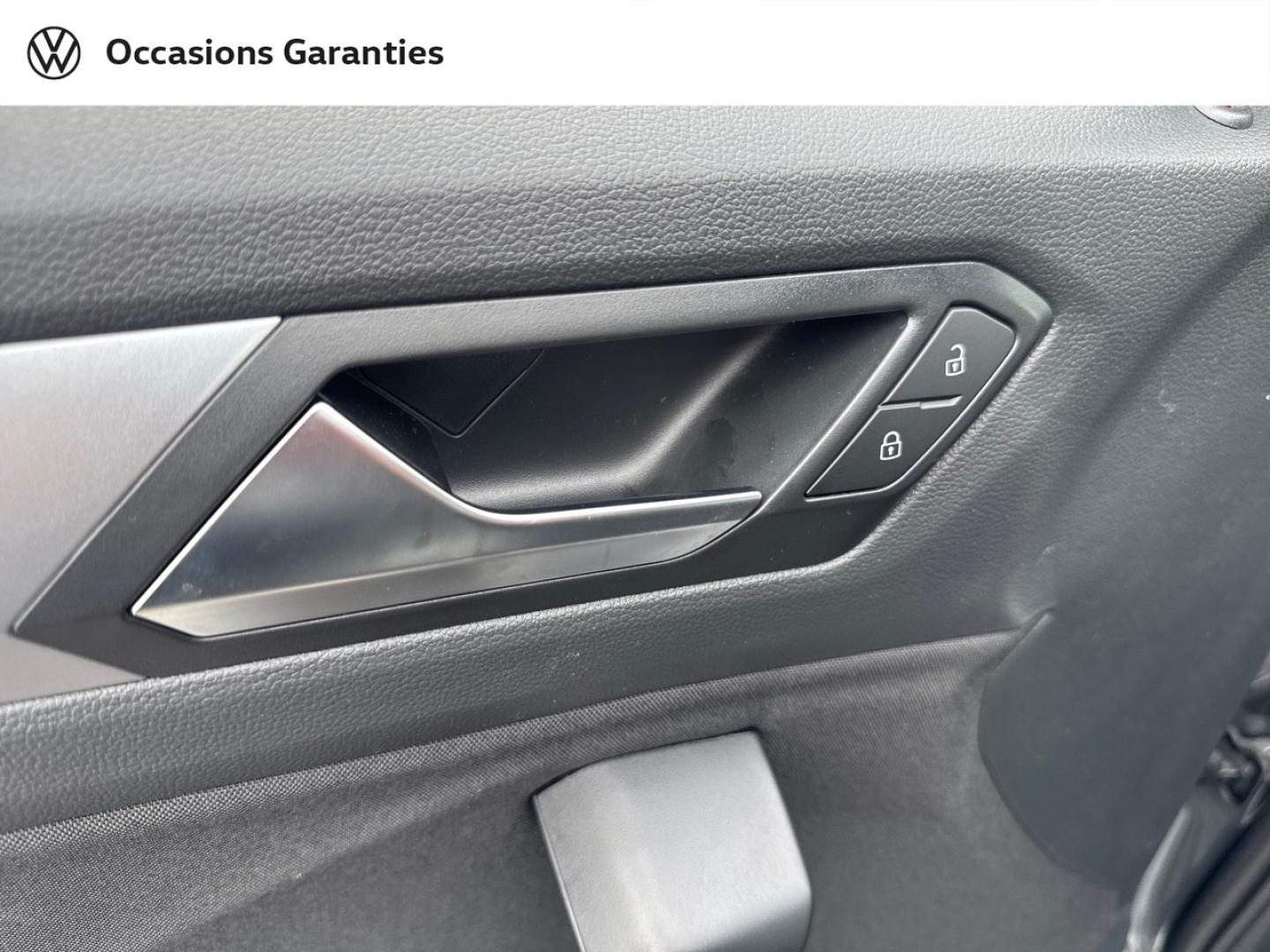 Voitures occasions VOLKSWAGEN T-ROC VW Edition Paris