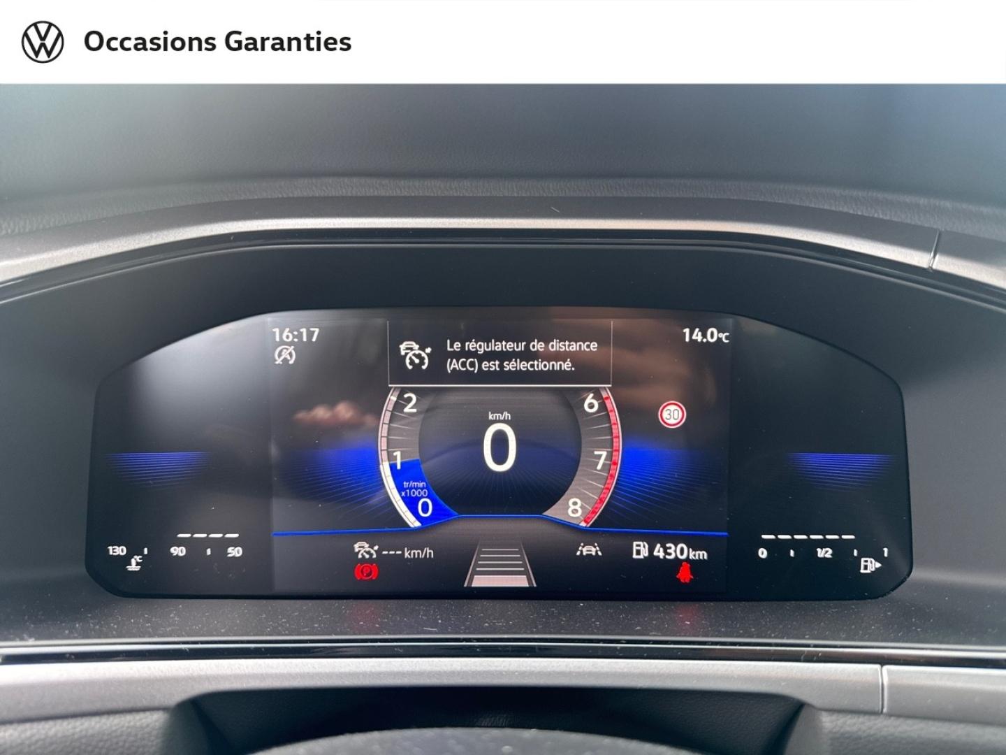 Voitures occasions VOLKSWAGEN T-ROC VW Edition Paris