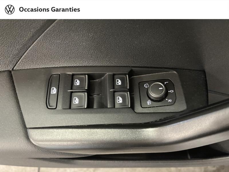 Voitures occasions VOLKSWAGEN T-CROSS Carat Paris