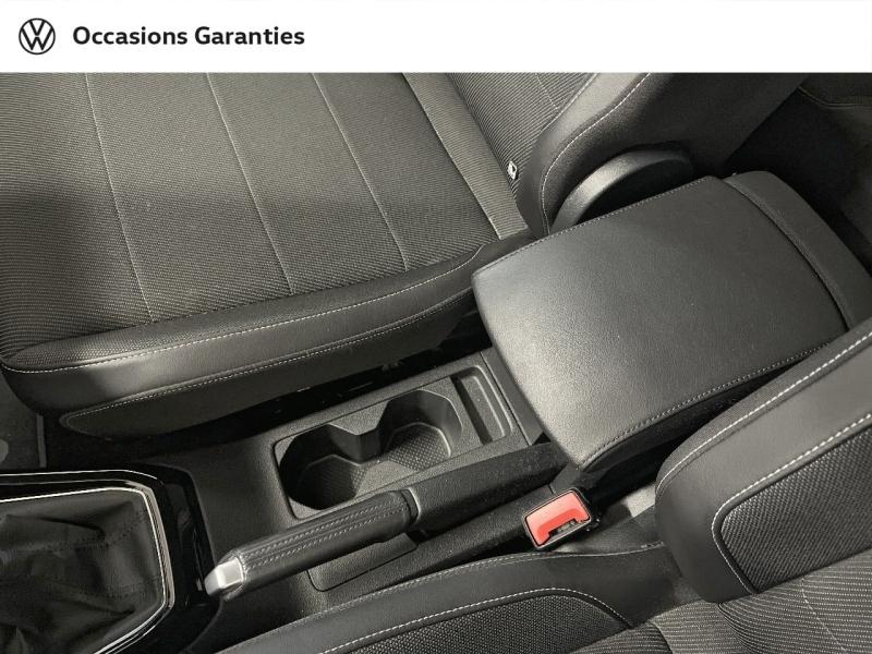 Voitures occasions VOLKSWAGEN T-CROSS Carat Paris
