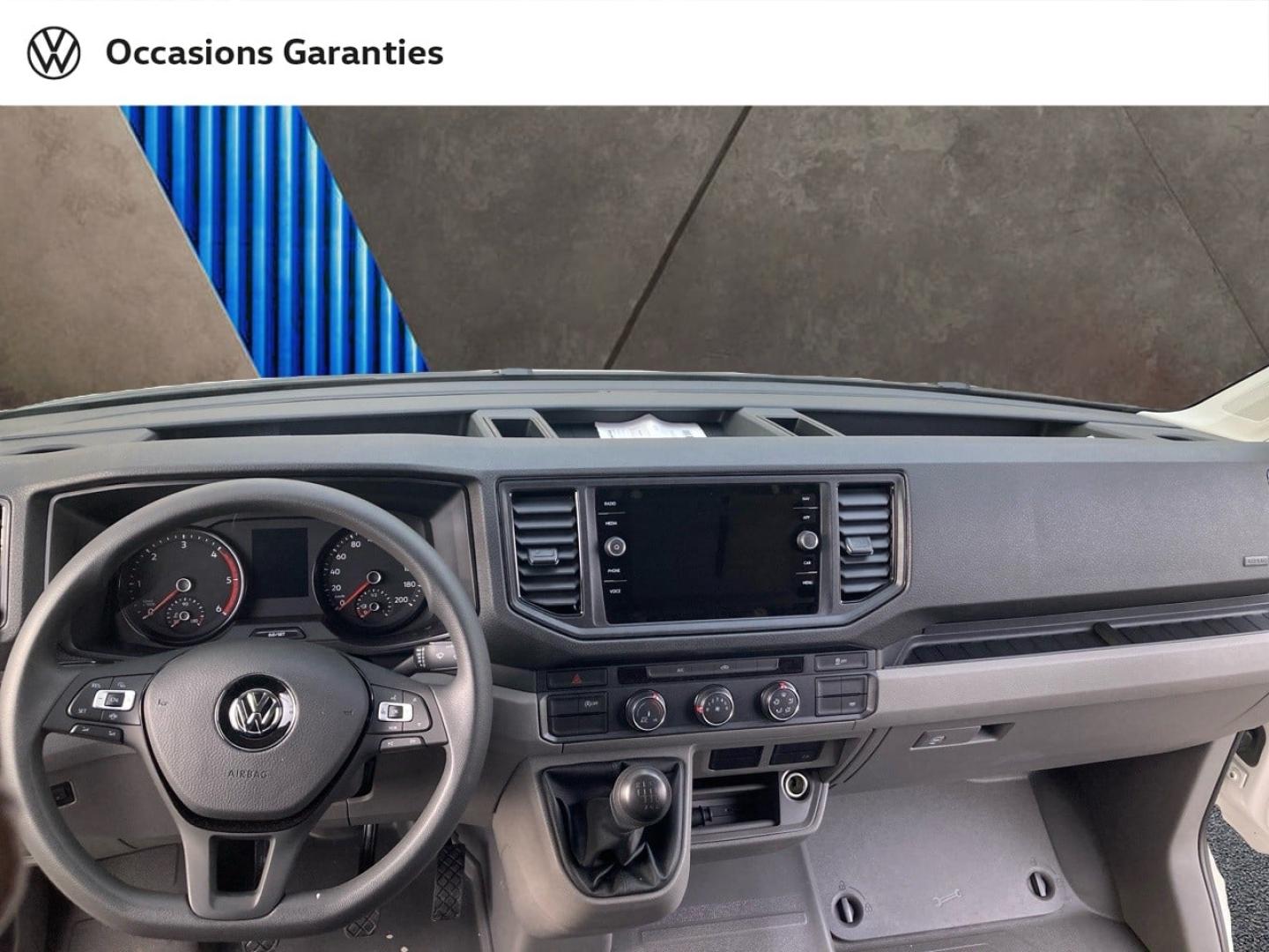 Voitures occasions VOLKSWAGEN UTILITAIRES Crafter PlatCb Business Paris