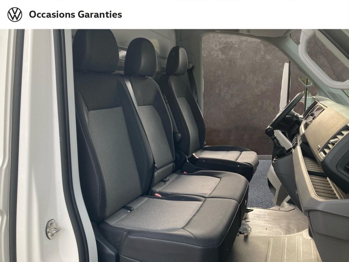 Voitures occasions VOLKSWAGEN UTILITAIRES Crafter PlatCb Business Paris
