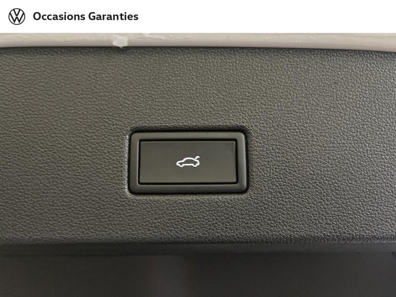 Voitures occasions VOLKSWAGEN T-ROC Style Edition Paris