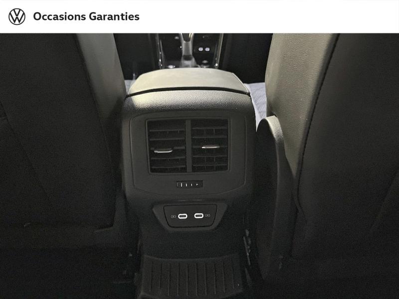 Voitures occasions VOLKSWAGEN T-ROC R-Line Paris