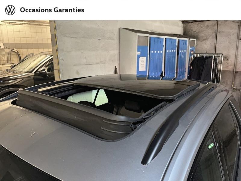 Voitures occasions VOLKSWAGEN T-ROC R-Line Paris