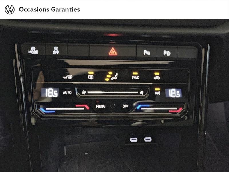 Voitures occasions VOLKSWAGEN T-ROC R-Line Paris