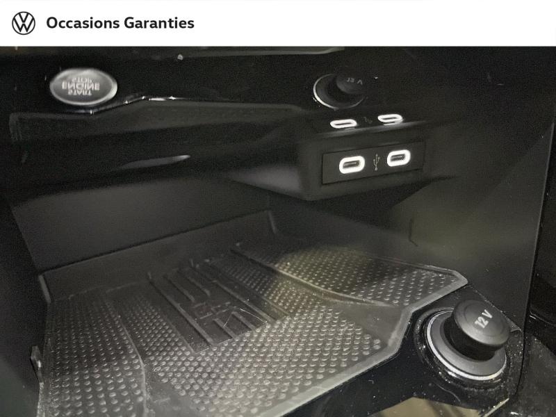 Voitures occasions VOLKSWAGEN T-ROC R-Line Edition Paris