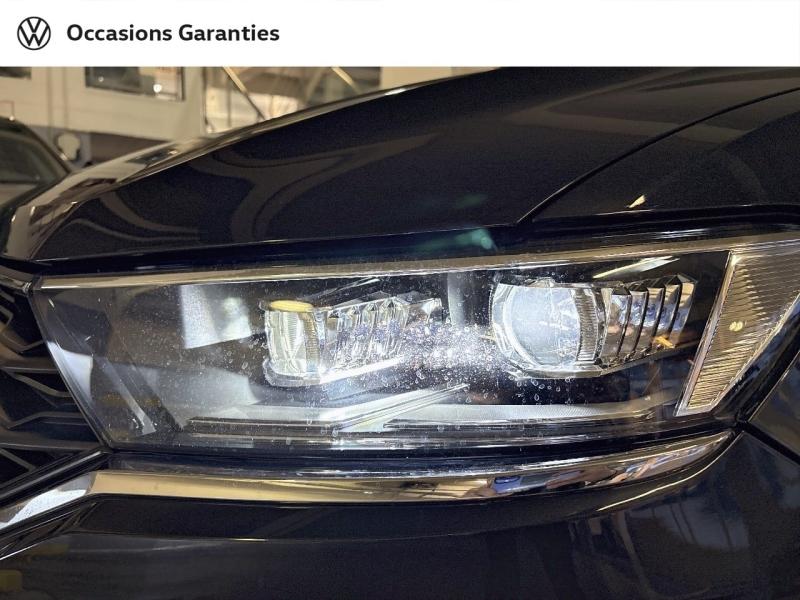 Voitures occasions VOLKSWAGEN T-ROC Carat Exclusive Paris