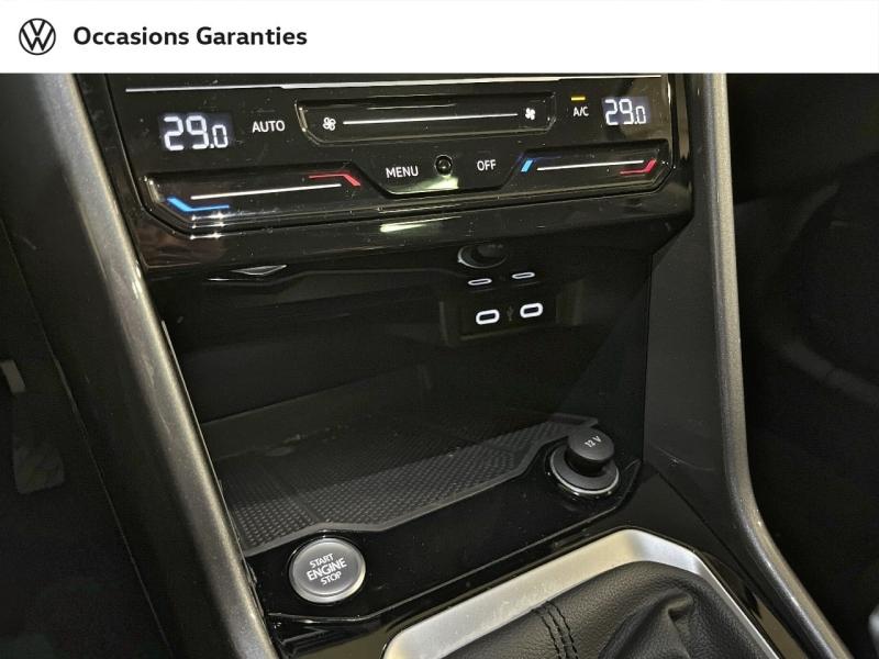 Voitures occasions VOLKSWAGEN T-ROC Style Paris