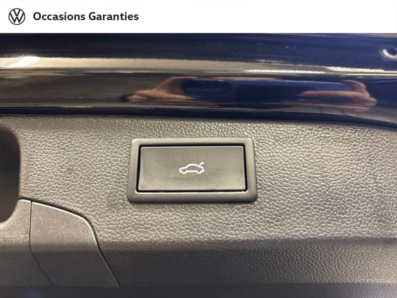 Voitures occasions VOLKSWAGEN Passat SW R-Line Paris