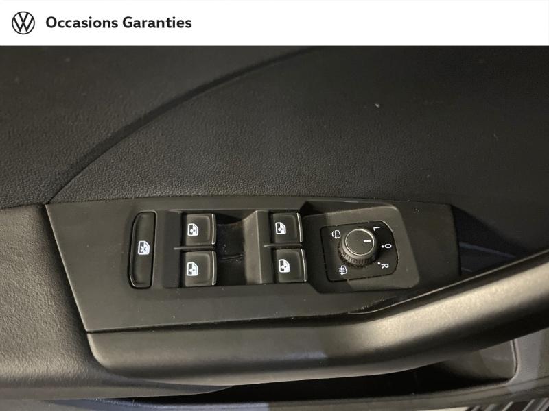 Voitures occasions VOLKSWAGEN T-CROSS Carat Paris