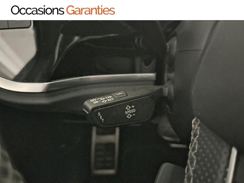 Voitures occasions Audi Q3 Sportback S line Paris