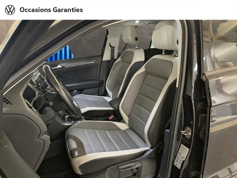 Voitures occasions VOLKSWAGEN T-ROC Carat Exclusive Paris