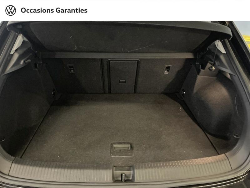 Voitures occasions VOLKSWAGEN T-ROC Carat Exclusive Paris