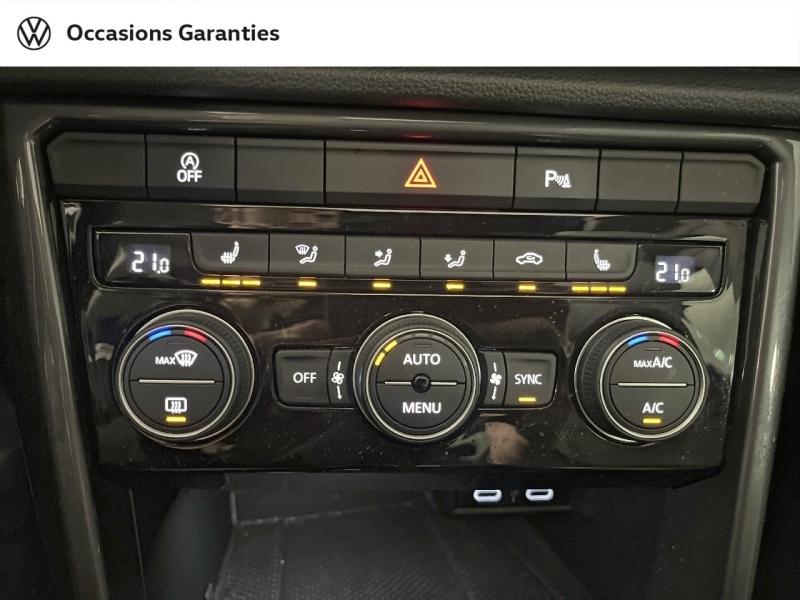 Voitures occasions VOLKSWAGEN T-ROC Carat Exclusive Paris