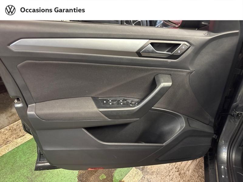 Voitures occasions VOLKSWAGEN T-ROC VW Edition Paris