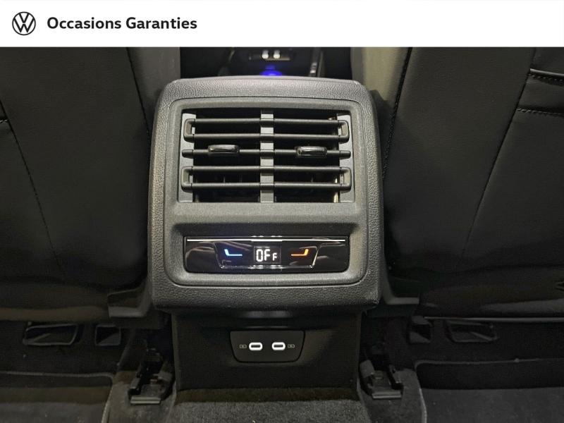 Voitures occasions VOLKSWAGEN GOLF R-Line Paris