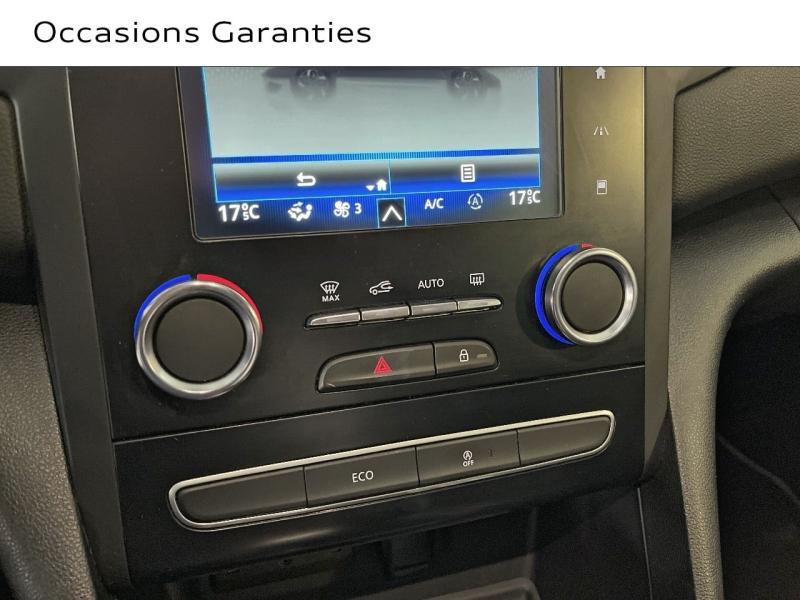 Voitures occasions RENAULT MÉGANE Intens Paris