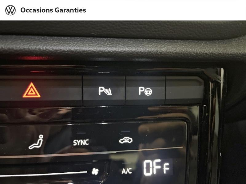 Voitures occasions VOLKSWAGEN T-ROC R-Line Paris