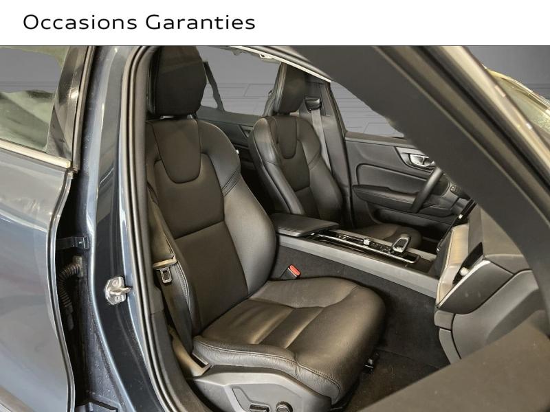 Voitures occasions VOLVO V60 Momentum Business Paris