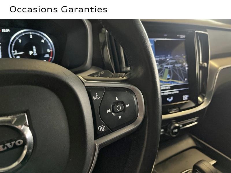 Voitures occasions VOLVO V60 Momentum Business Paris