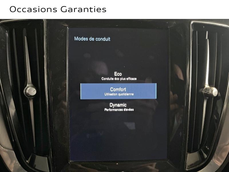 Voitures occasions VOLVO V60 Momentum Business Paris