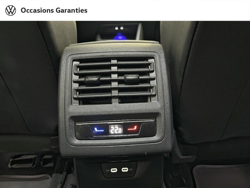 Voitures occasions VOLKSWAGEN GOLF R-Line Paris