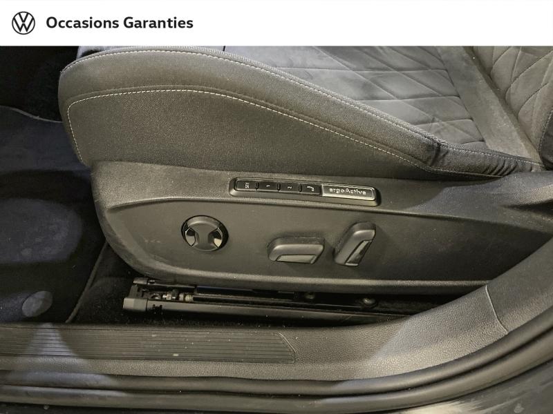 Voitures occasions VOLKSWAGEN GOLF Style 1st Paris