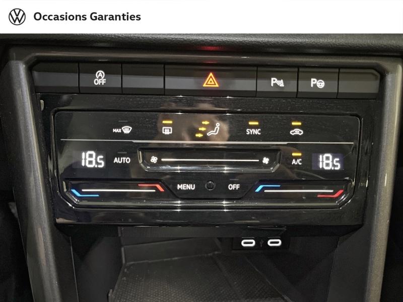 Voitures occasions VOLKSWAGEN T-ROC Style Paris