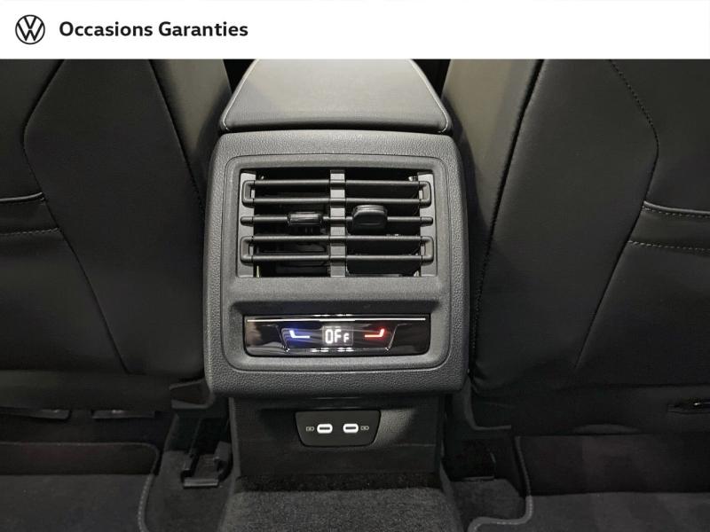 Voitures occasions VOLKSWAGEN GOLF R-Line Paris