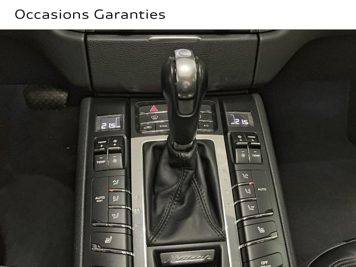 Voitures occasions PORSCHE MACAN GTS Paris