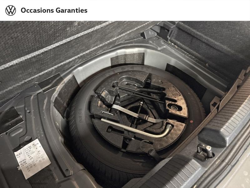 Voitures occasions VOLKSWAGEN POLO Carat Paris