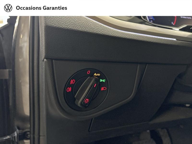 Voitures occasions VOLKSWAGEN POLO Carat Paris