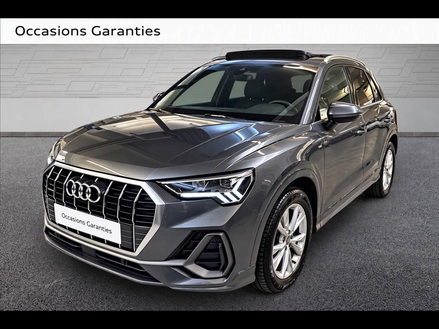 Voitures occasions Audi Q3 S line Paris