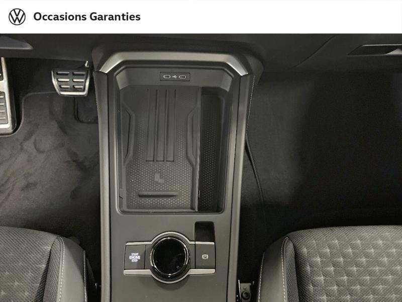 Voitures occasions VOLKSWAGEN T-ROC R-Line Paris