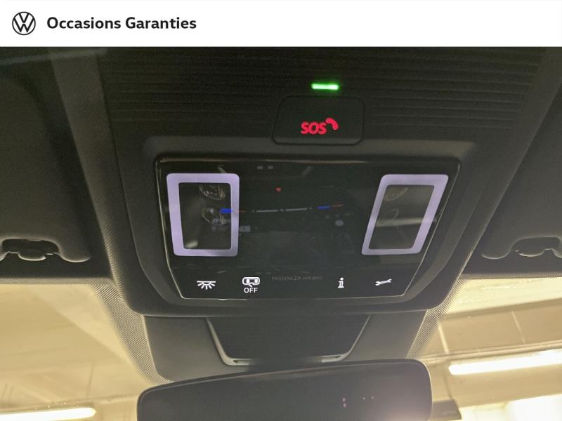 Voitures occasions VOLKSWAGEN T-ROC R-Line Paris