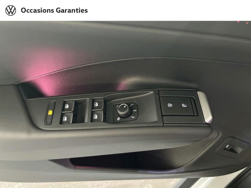 Voitures occasions VOLKSWAGEN T-ROC R-Line Paris