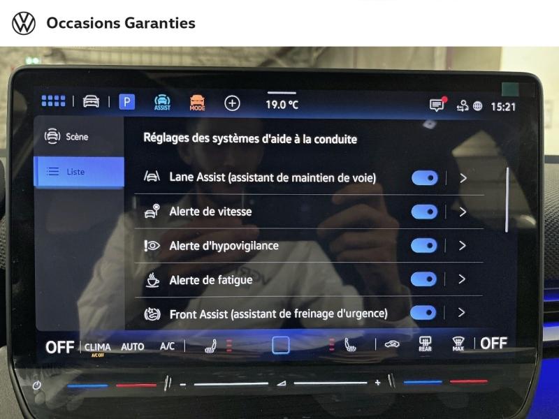 Voitures occasions VOLKSWAGEN T-ROC R-Line Paris