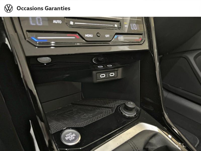 Voitures occasions VOLKSWAGEN T-Roc Cabriolet R-Line Paris